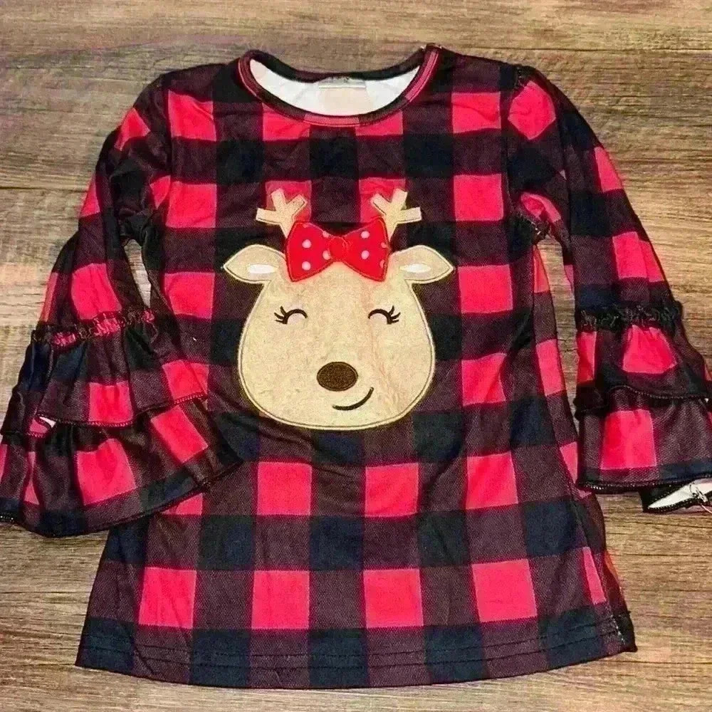 Girl Boutique Reindeer Shirt XS fits a 5 IMO‎